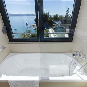 5 bedroom beachfront villa with heated pool near Omis, sleeps 9